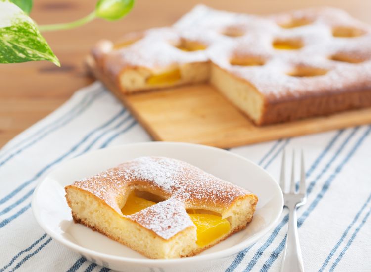 Gâteau au yaourt et à la mangue
